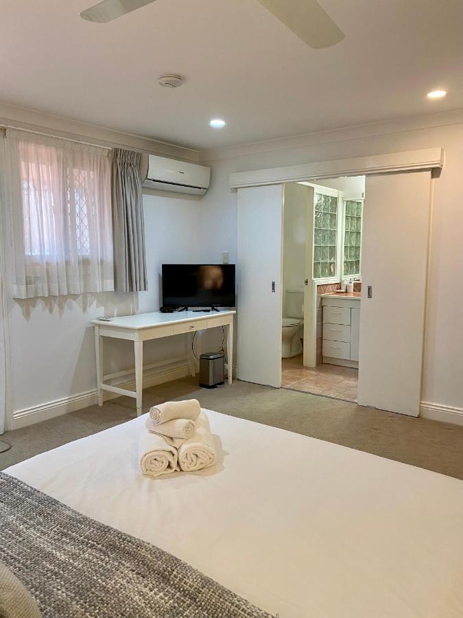 Ruskin House @ Bbsc ไบรอนเบย์ ภายนอก รูปภาพ